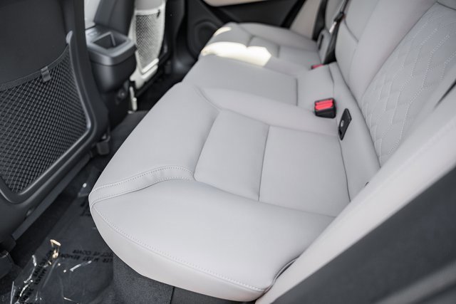 New 2026 Volvo XC60 B5 Plus w/ Protection Package Premier image 30