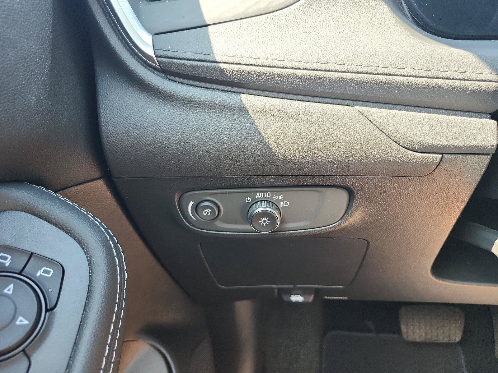 Certified 2024 Buick Encore GX Sport Touring FWD image 19
