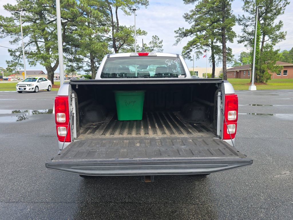 Used 2019 Ford Ranger XL w/ Equipment Group 101A Mid AWD/4WD image 14