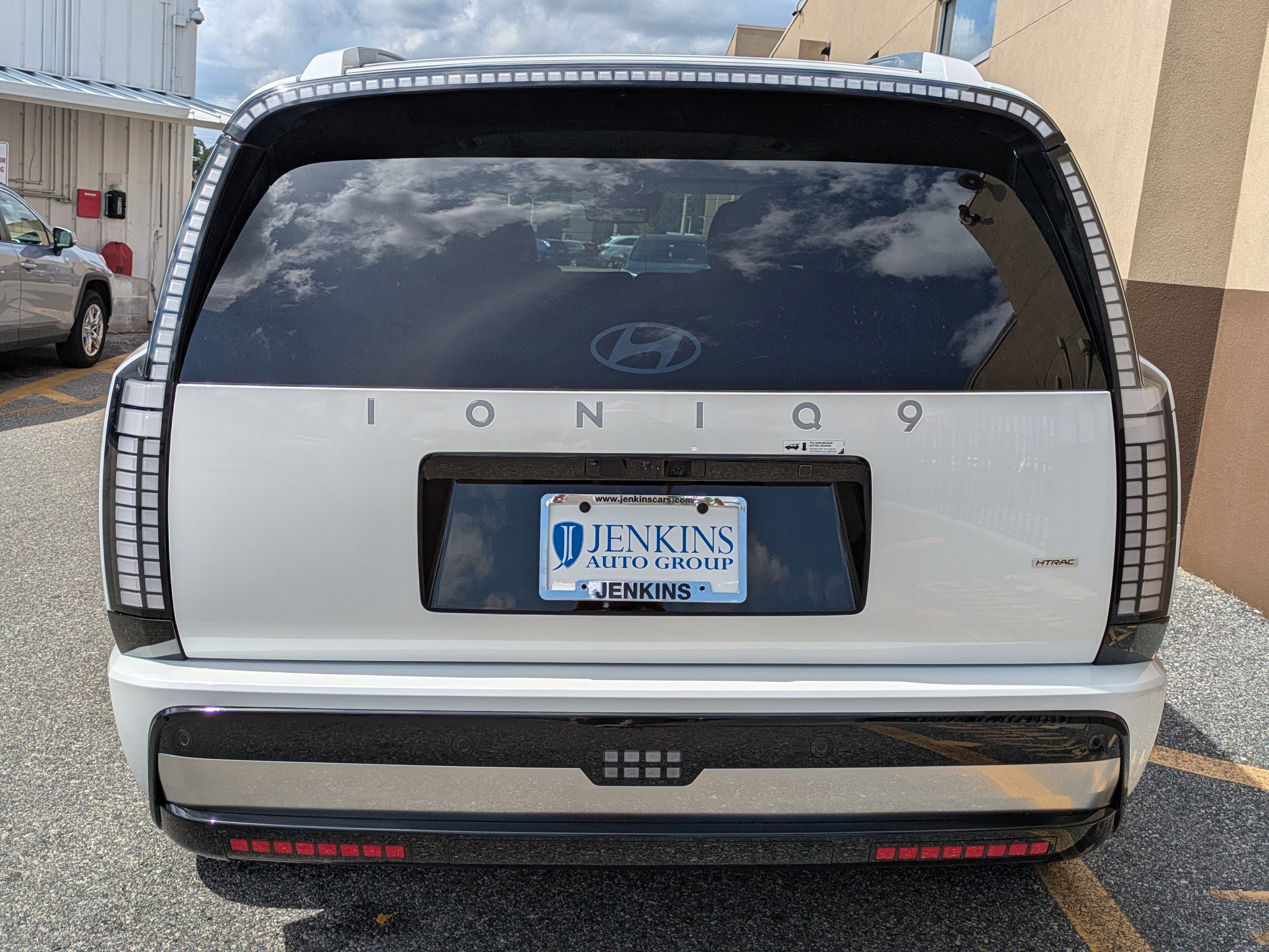 New 2026 Hyundai Ioniq 9 Calligraphy image 6