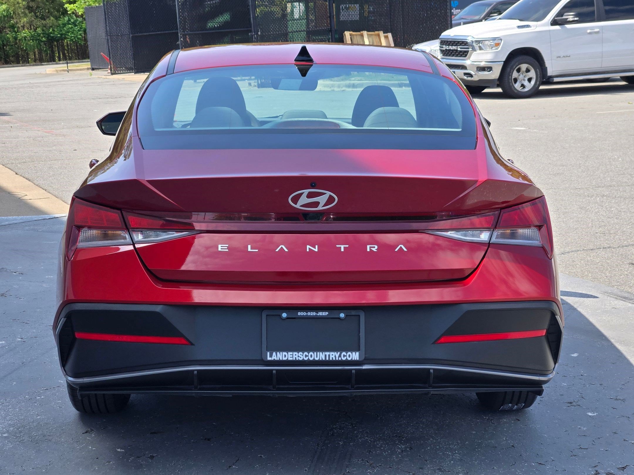 Used 2024 Hyundai Elantra SEL FWD image 6