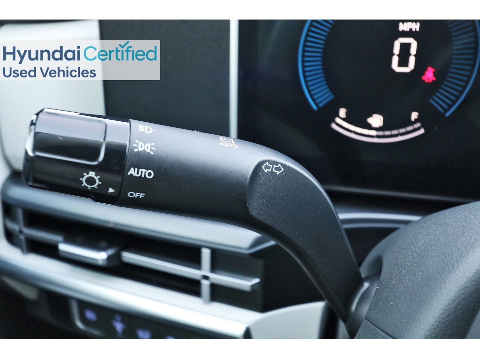 Certified 2025 Hyundai Santa Fe SEL image 22