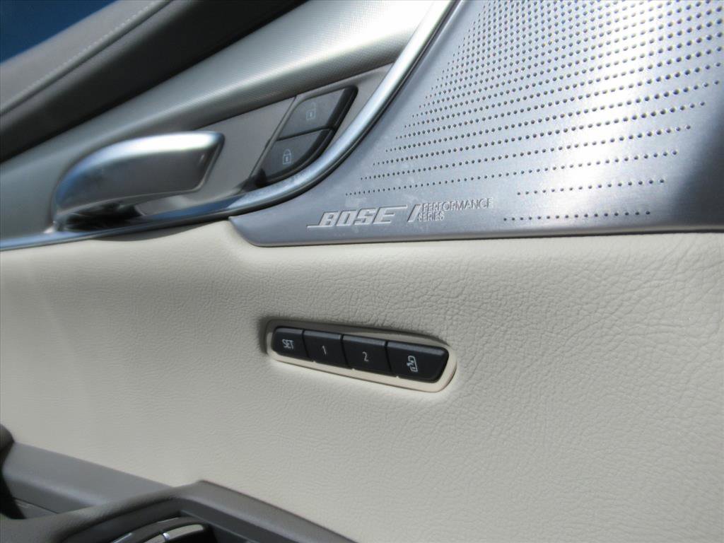 Used 2024 Cadillac XT5 Premium Luxury w/ Technology Package image 29