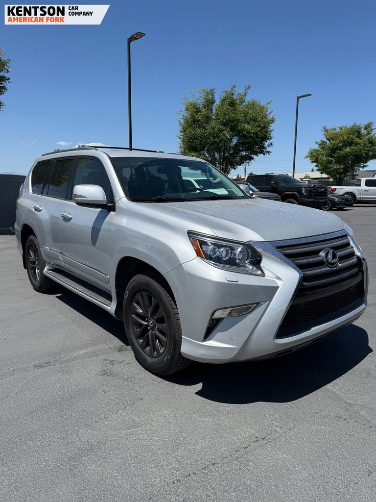 Used 2014 Lexus GX 460 w/ Premium Package AWD/4WD image 6
