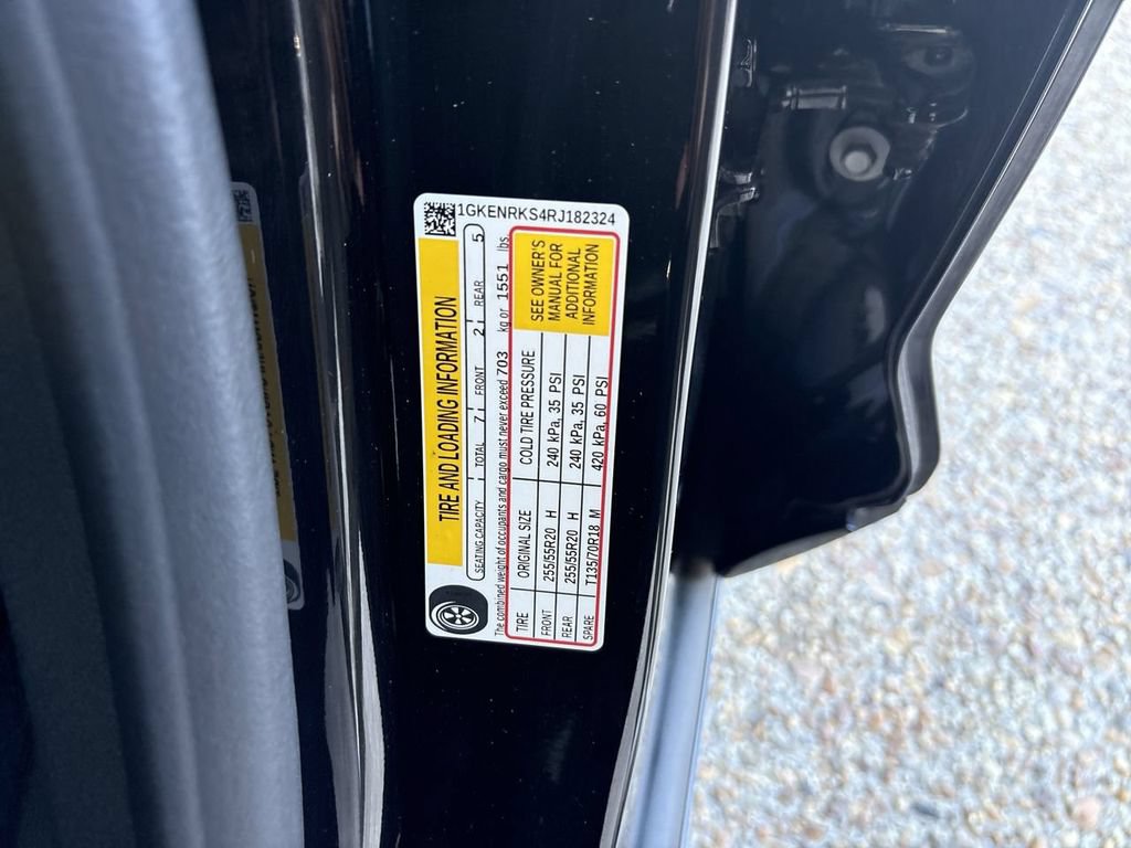 Certified 2024 GMC Acadia Denali w/ LPO, Floor Liner Package AWD/4WD image 34