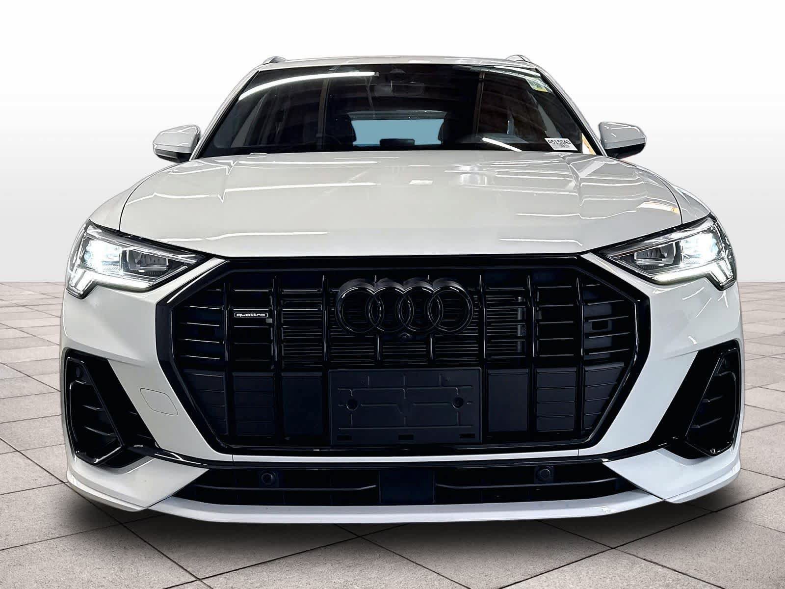 Used 2023 Audi Q3 2.0T Premium Plus w/ Premium Plus Package AWD/4WD image 3