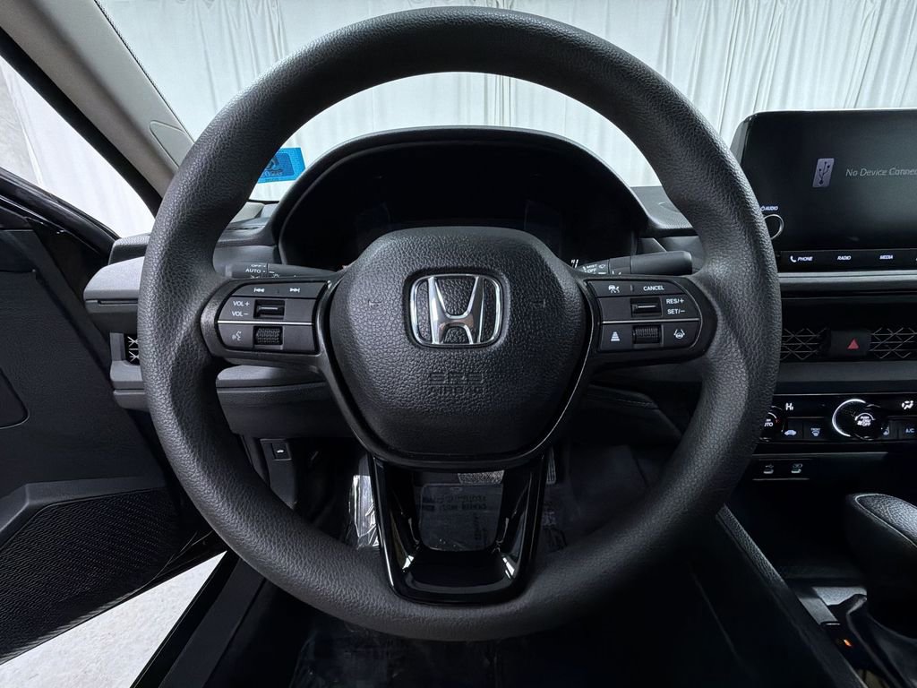 Used 2025 Honda Accord LX image 23