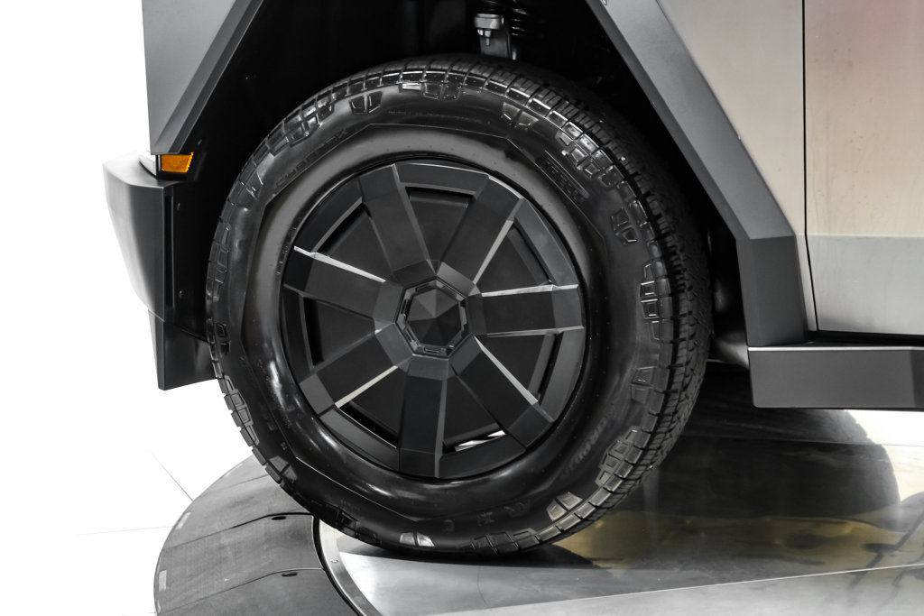 Used 2024 Tesla Cybertruck Cyberbeast AWD/4WD image 54