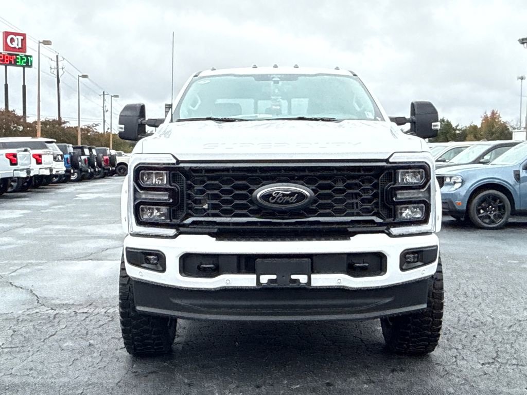 New 2026 Ford F250 Lariat w/ Black Appearance Package image 8