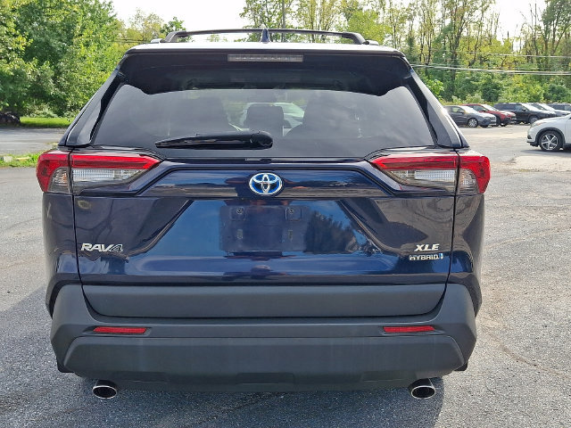 Used 2022 Toyota RAV4 XLE w/ Convenience Package AWD/4WD image 7