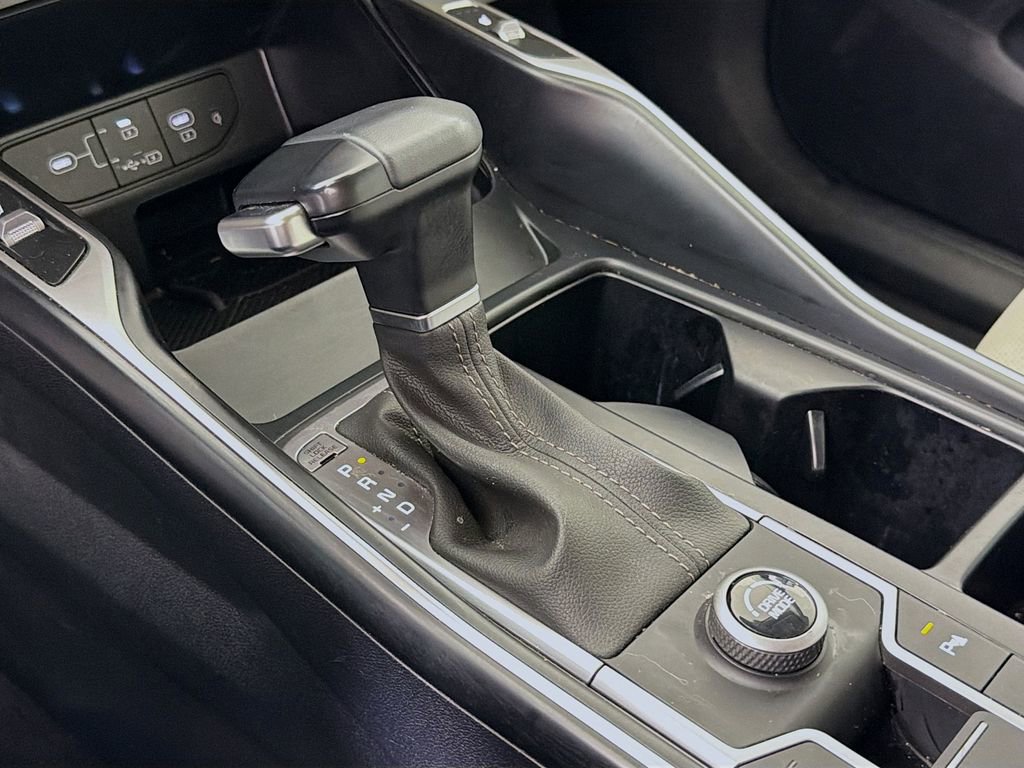 Used 2025 Kia Sorento S image 20