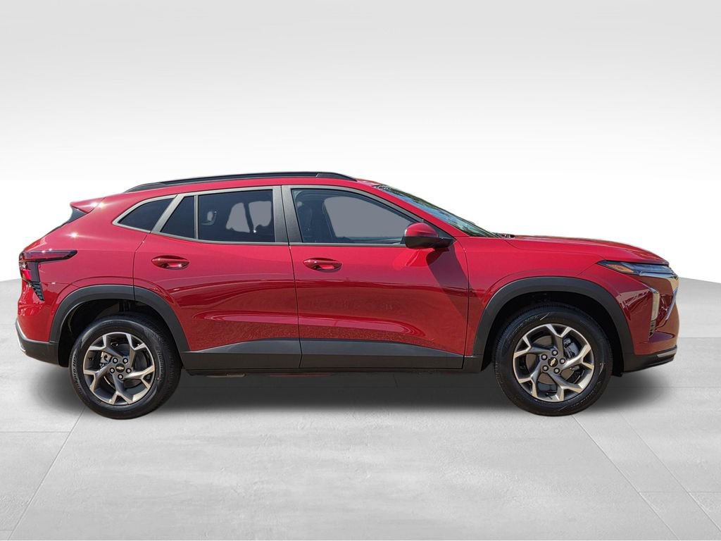 New 2026 Chevrolet Trax LT w/ LT Convenience Package FWD image 29