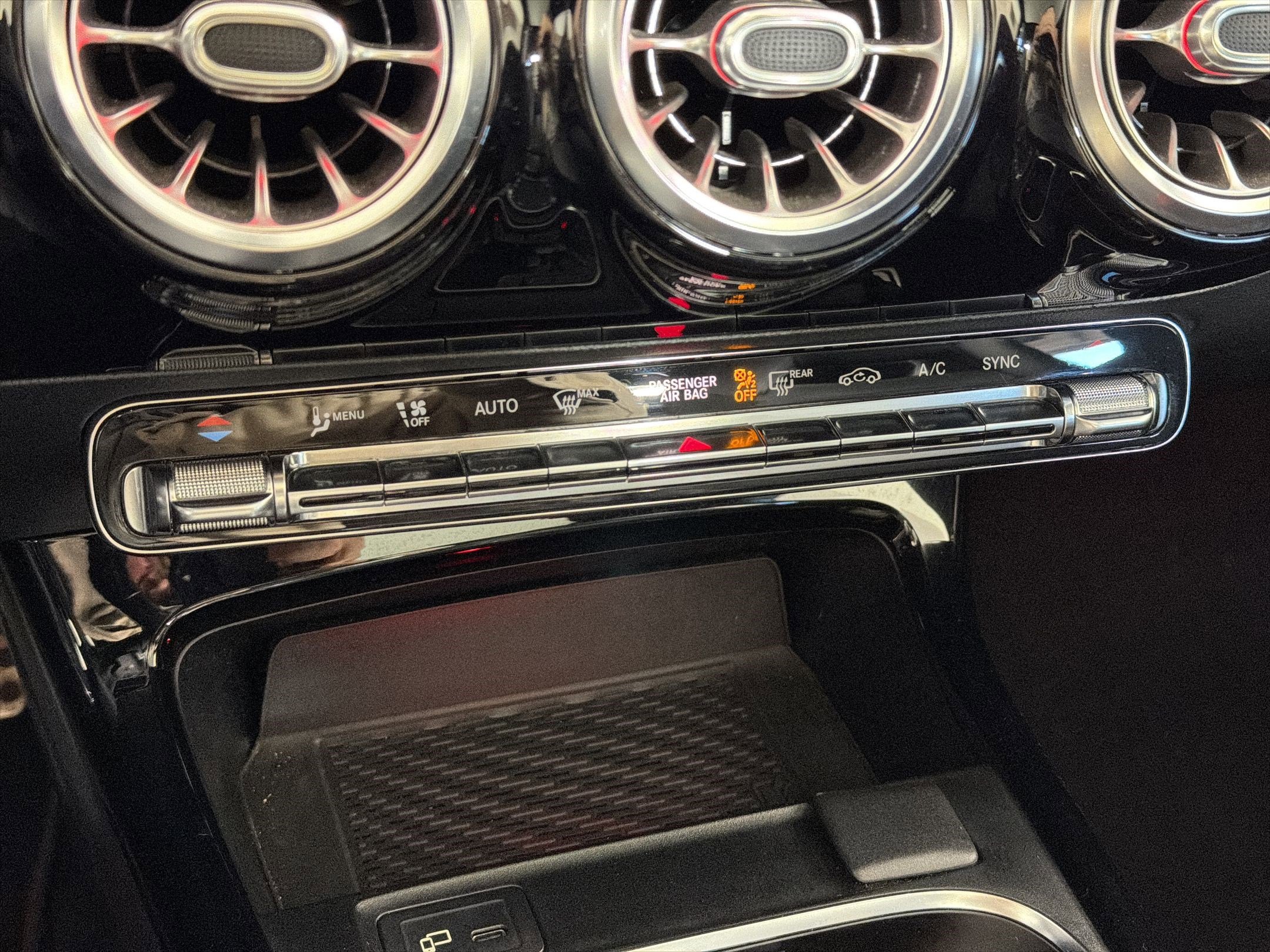 Certified 2021 Mercedes-Benz CLA 250 4MATIC image 19