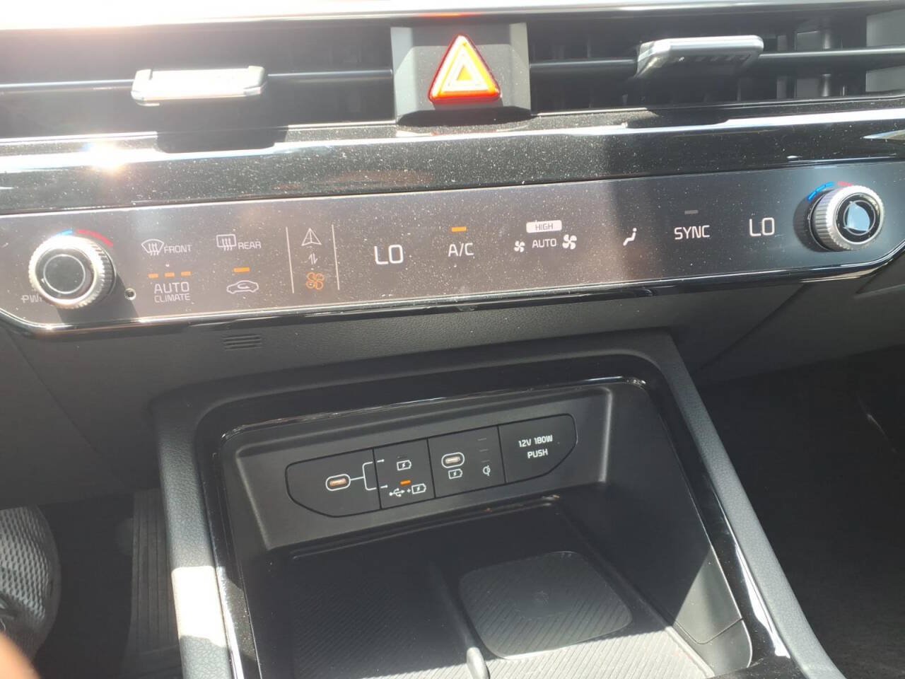 Used 2025 Kia K5 GT-Line AWD/4WD image 11