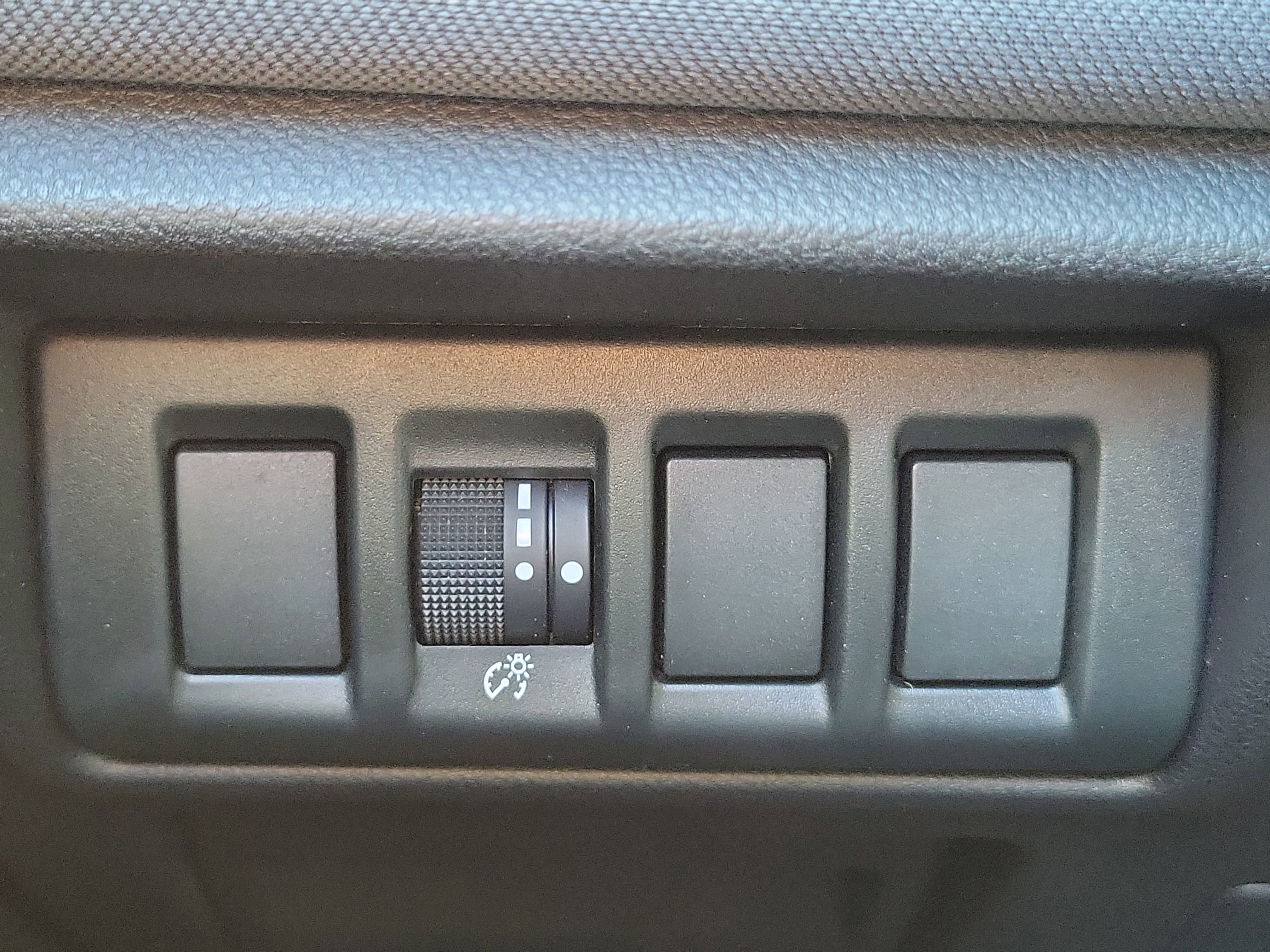 Used 2021 Subaru Outback Premium image 26