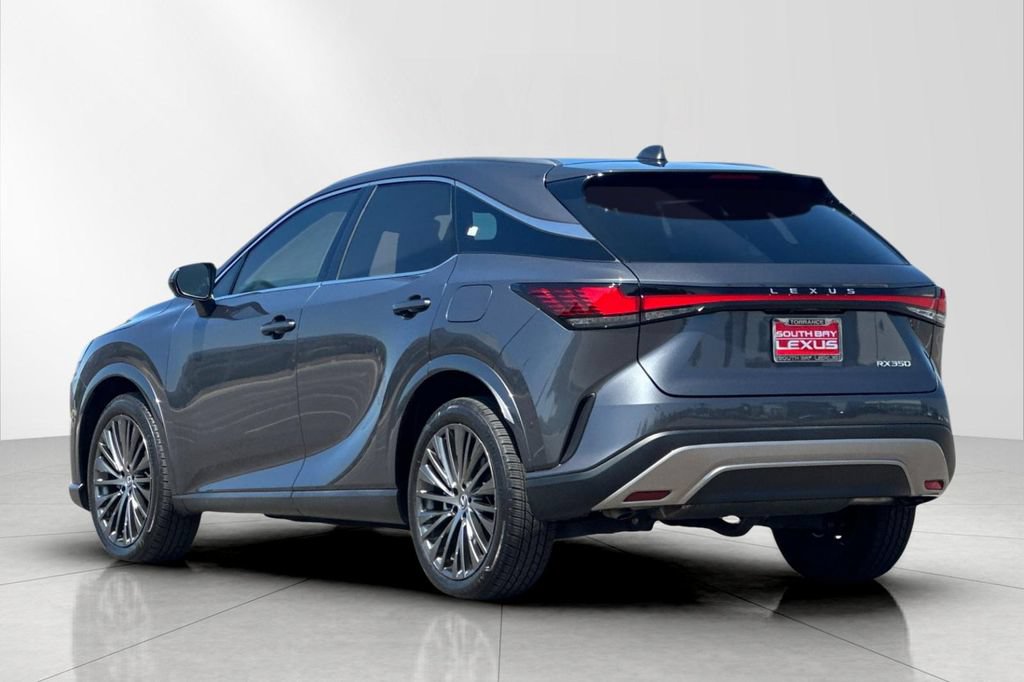 Used 2024 Lexus RX 350 FWD w/ Convenience Package image 4