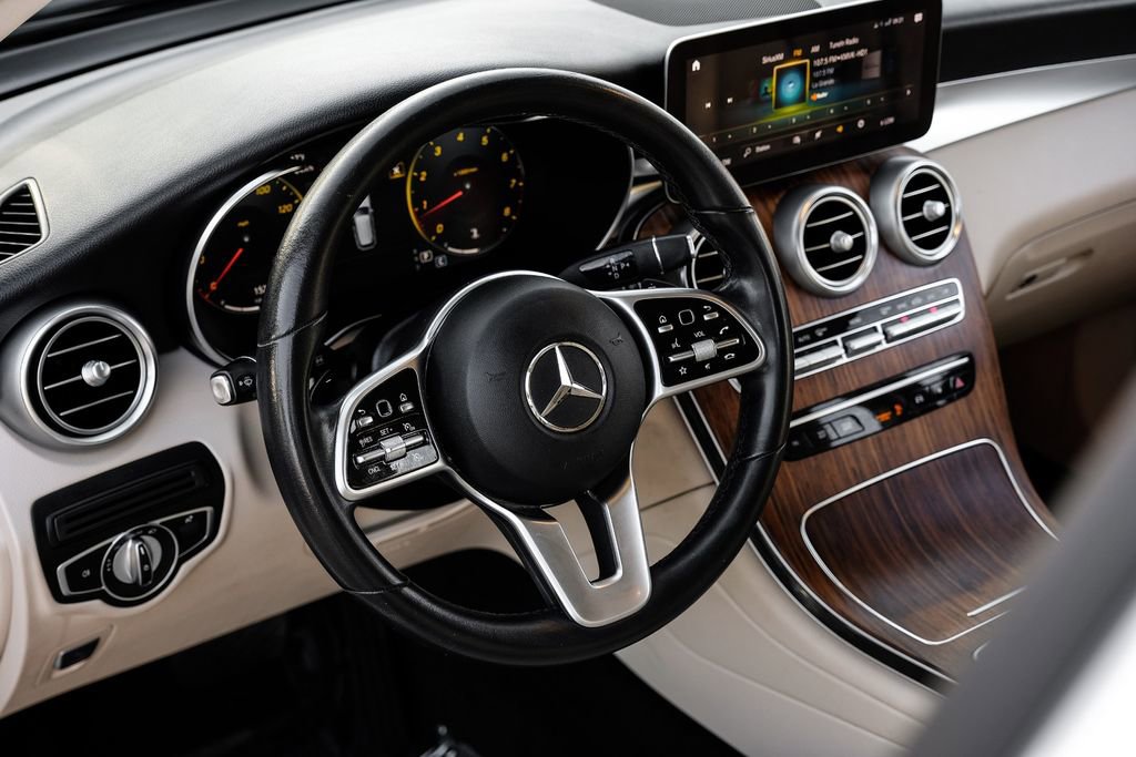 Used 2022 Mercedes-Benz GLC 300 w/ Premium Package Lite image 14