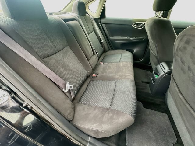 Used 2014 Nissan Sentra SR w/ SR Driver Package FWD image 26