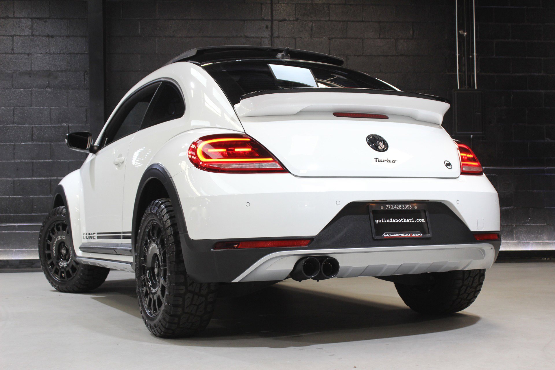 Used 2017 Volkswagen Beetle 1.8T Dune w/ Dune Technology Package FWD image 17