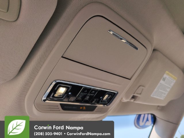 Used 2020 Lincoln Corsair Reserve w/ Equipment Group 201A FWD image 21