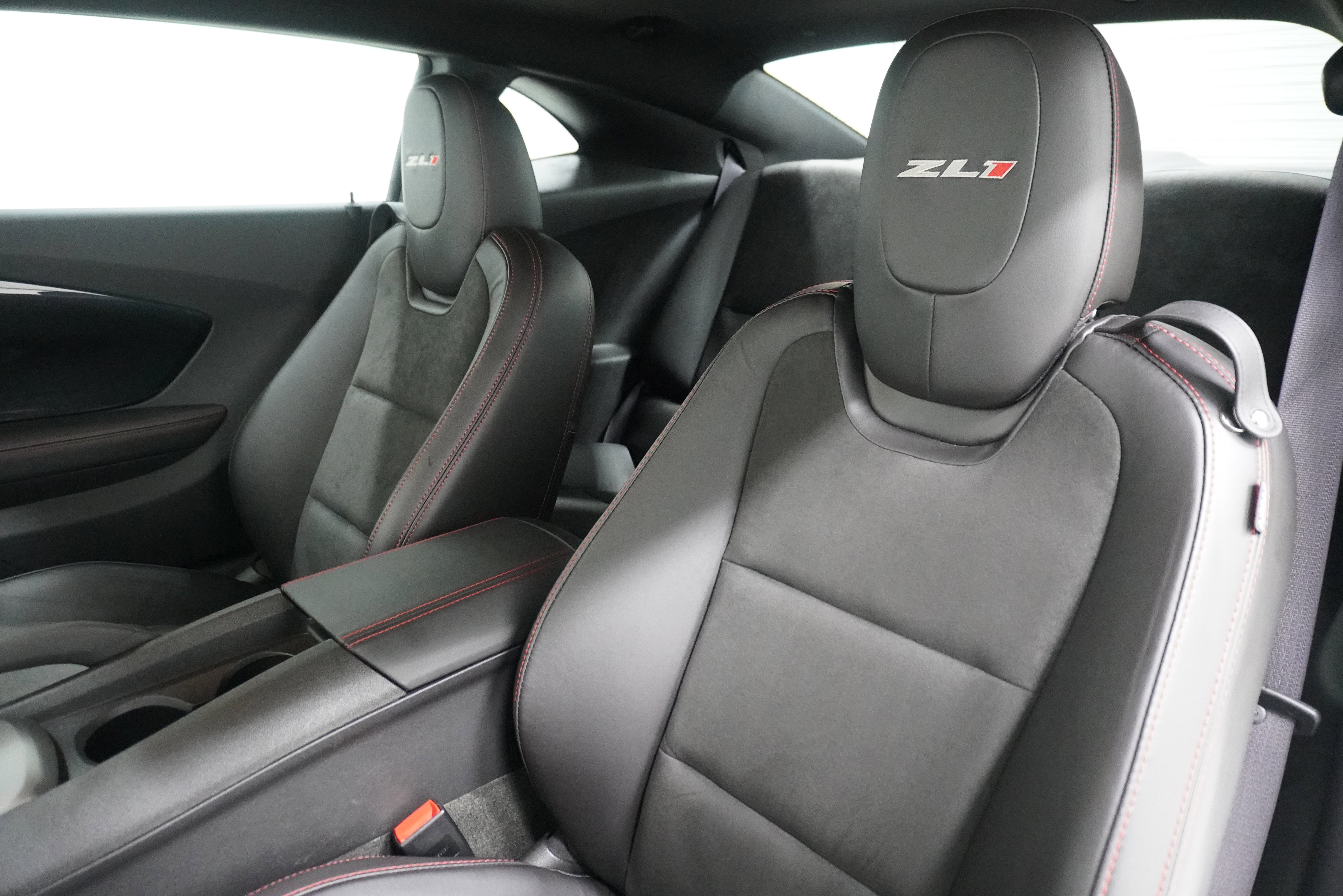 Used 2013 Chevrolet Camaro ZL1 image 12