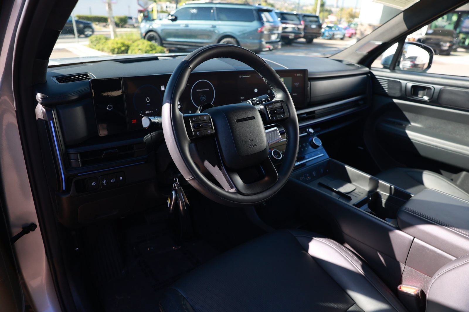 Used 2025 Hyundai Santa Fe Calligraphy FWD image 18