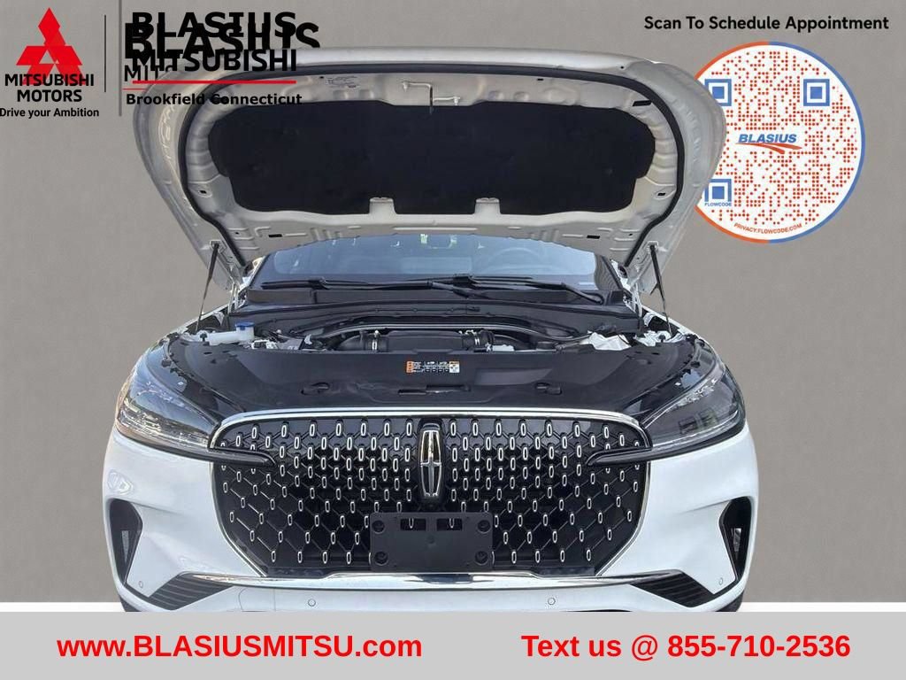 Used 2025 Lincoln Aviator Reserve AWD/4WD image 46