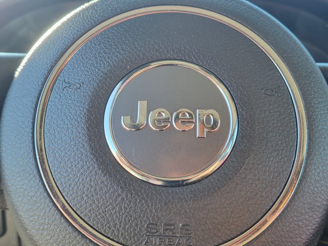 Used 2018 Jeep Wrangler Rubicon w/ Power Convenience Group AWD/4WD image 13
