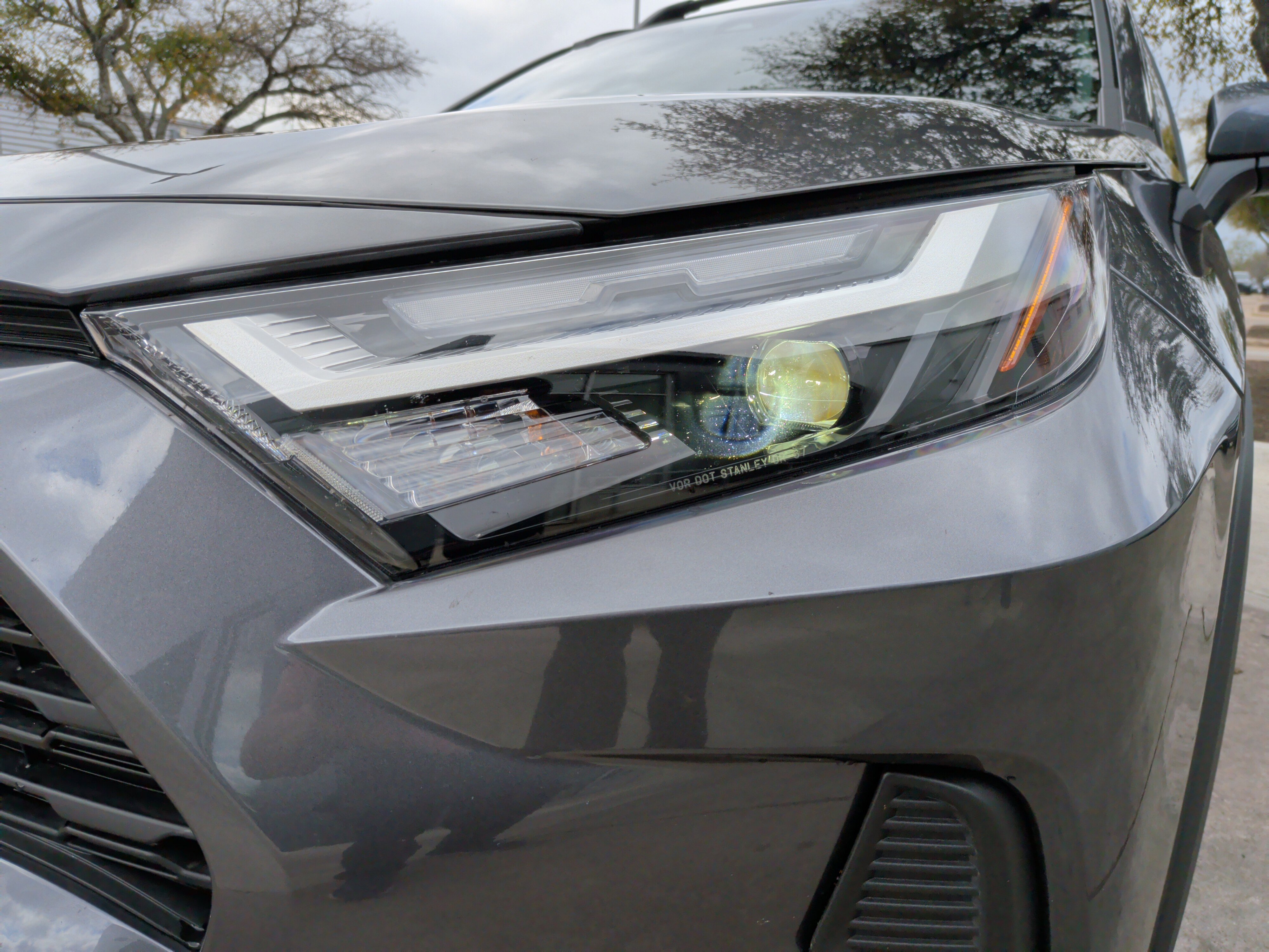 Used 2025 Toyota RAV4 XLE w/ Convenience Package image 6