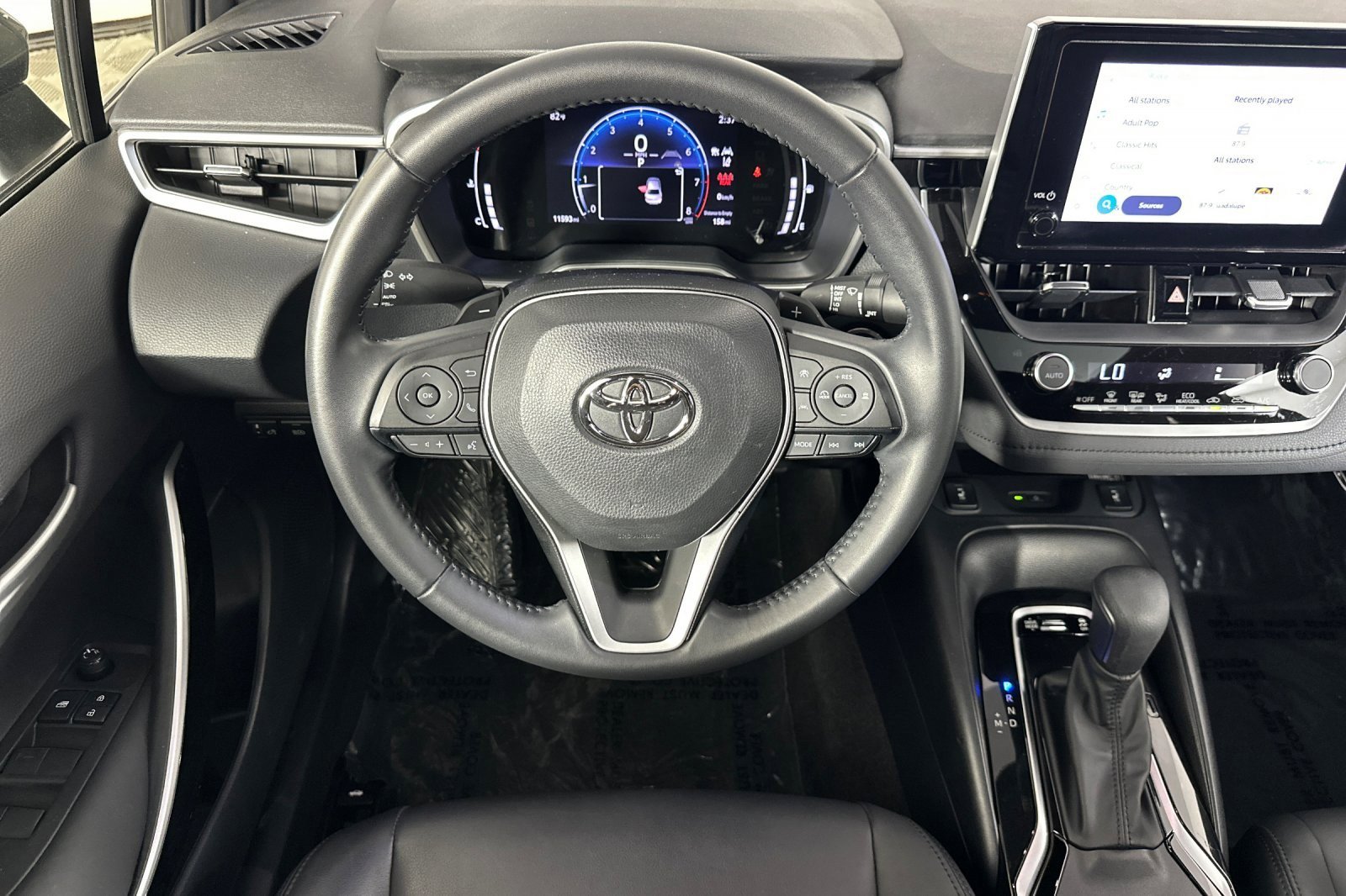 Used 2023 Toyota Corolla XSE w/ Carpet Mat Package (TMS) image 13