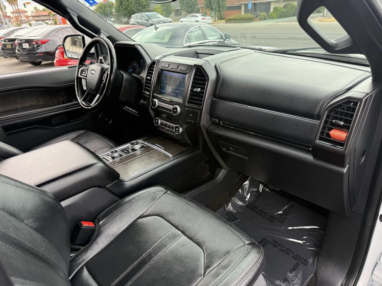 Used 2020 Ford Expedition Limited image 17
