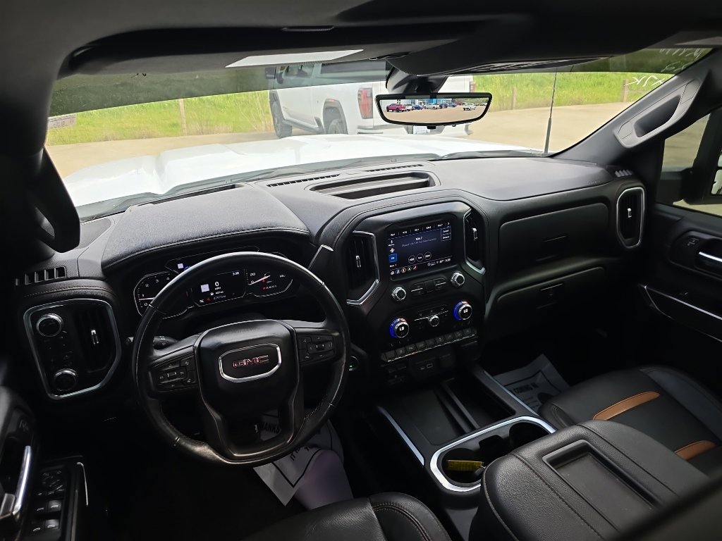 Used 2022 GMC Sierra 2500 AT4 w/ AT4 Premium Plus Package image 9