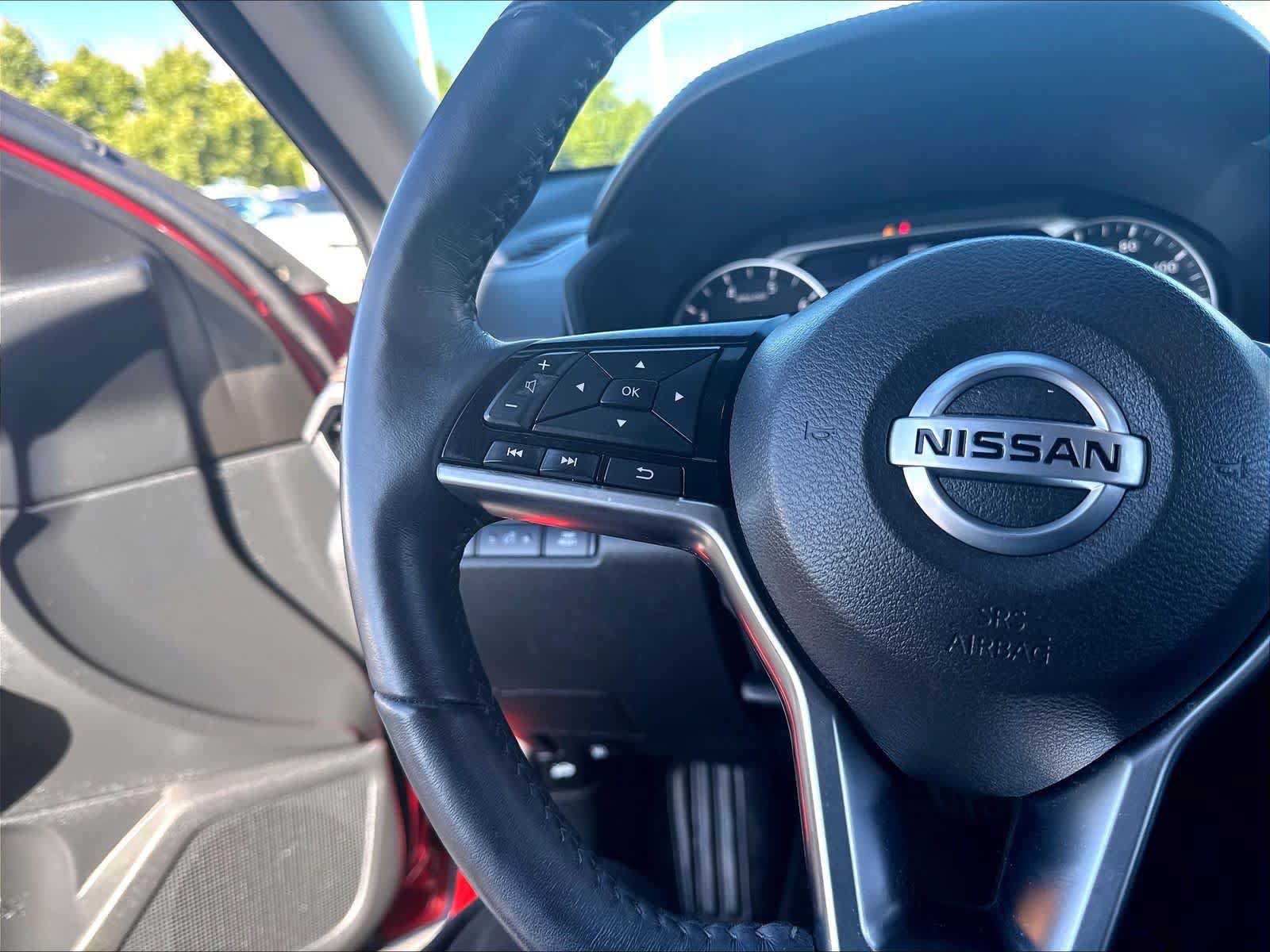 Used 2020 Nissan Altima 2.5 Platinum FWD image 13
