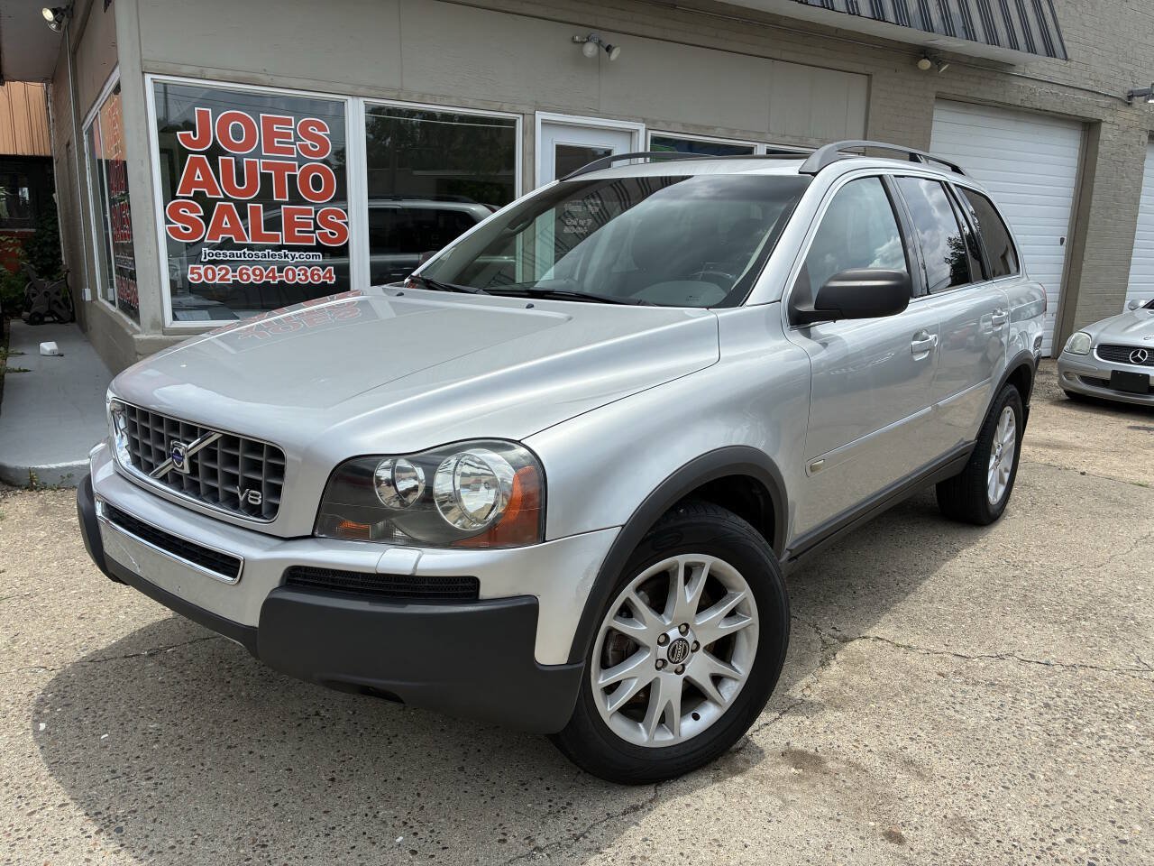 Used 2006 Volvo XC90 V8 AWD/4WD image 2