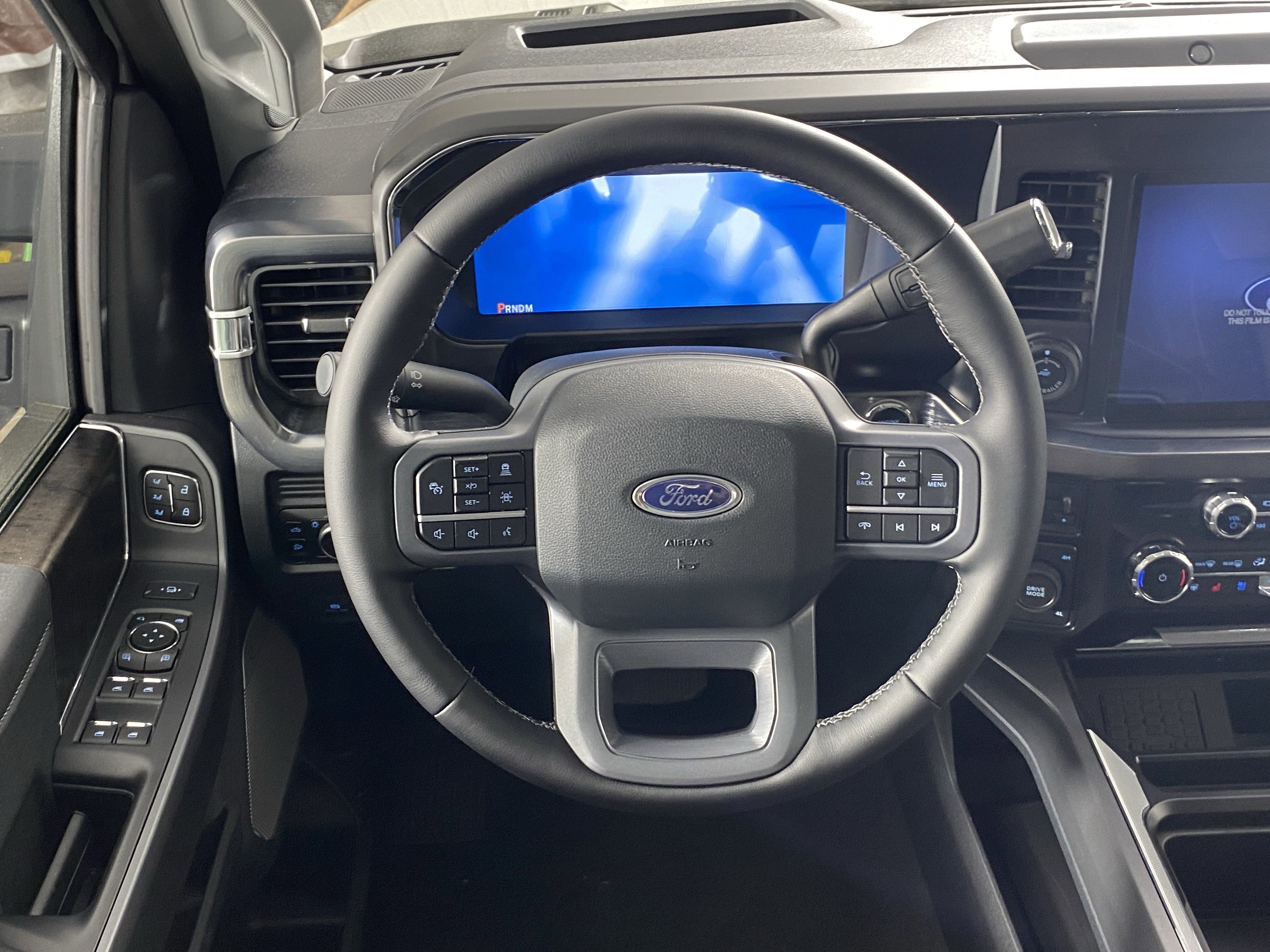 New 2025 Ford F250 Lariat w/ Lariat Ultimate Package image 13