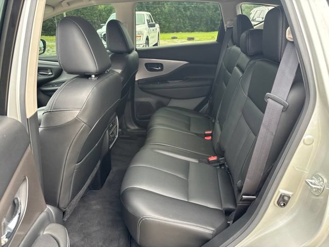 Used 2022 Nissan Murano SL w/ SL Moonroof Package FWD image 8