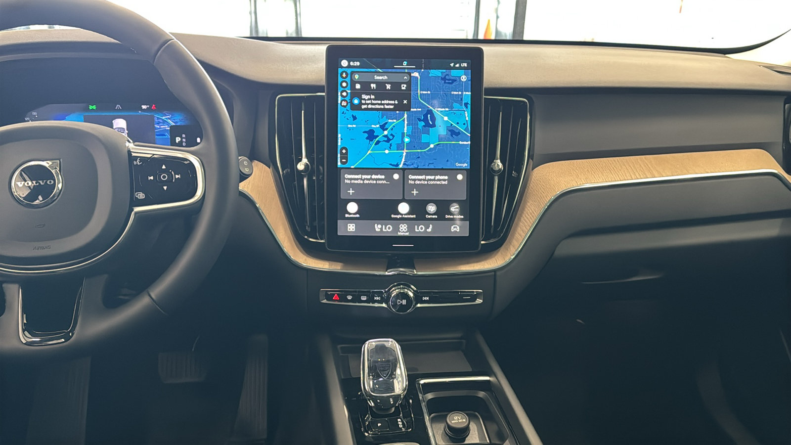 New 2026 Volvo XC60 B5 Plus w/ Protection Package Premier AWD/4WD image 11