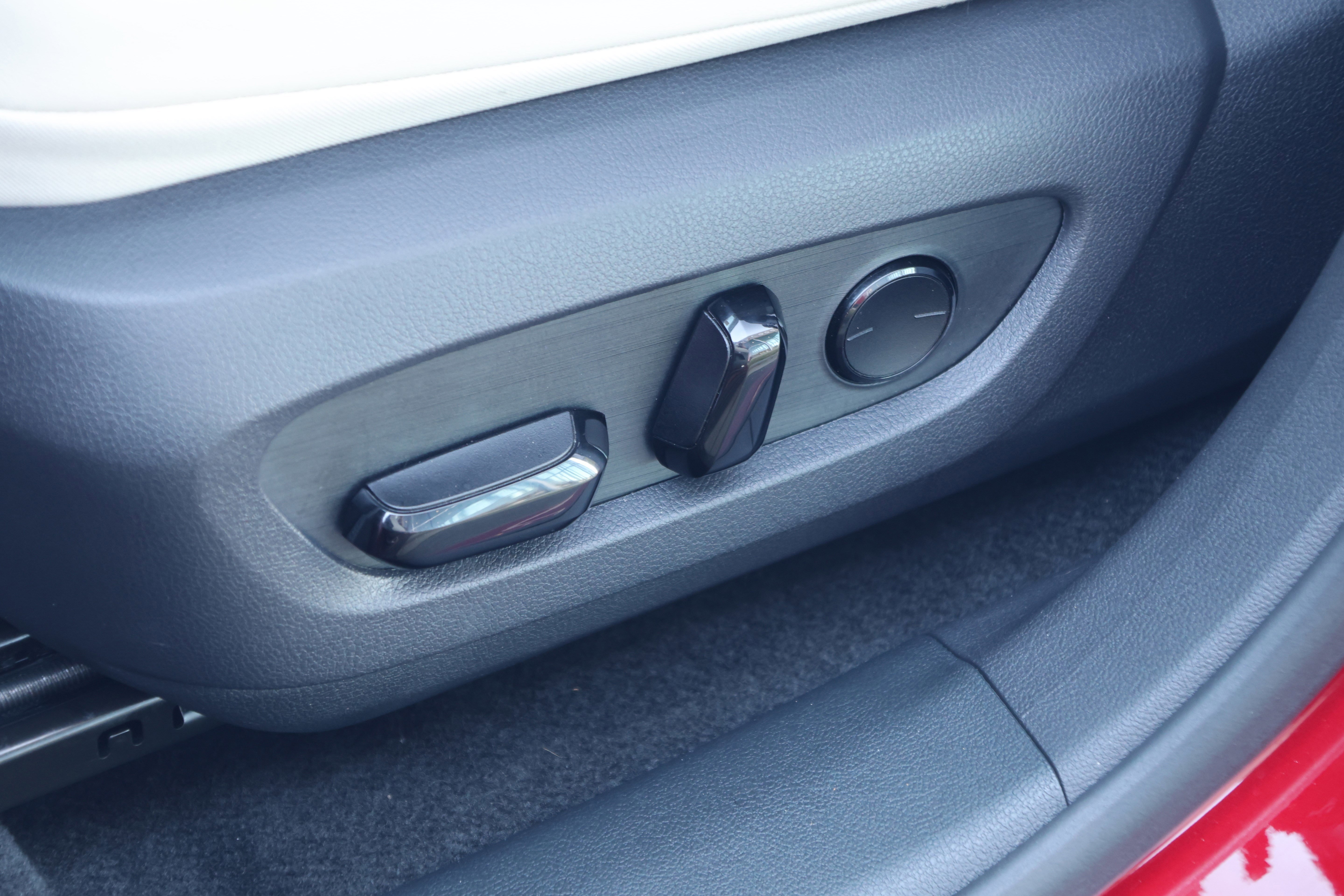 Certified 2023 Lexus RX 350 Premium Plus w/ Accessory Package (Z1) image 32