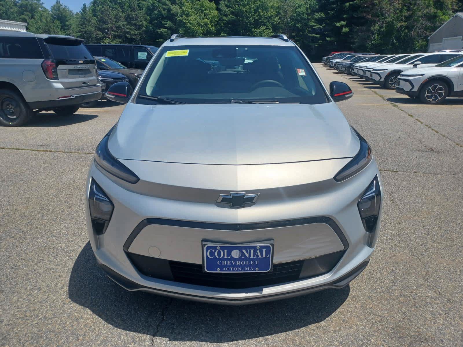 Used 2023 Chevrolet Bolt EUV Premier w/ Sun & Sound Package FWD image 24