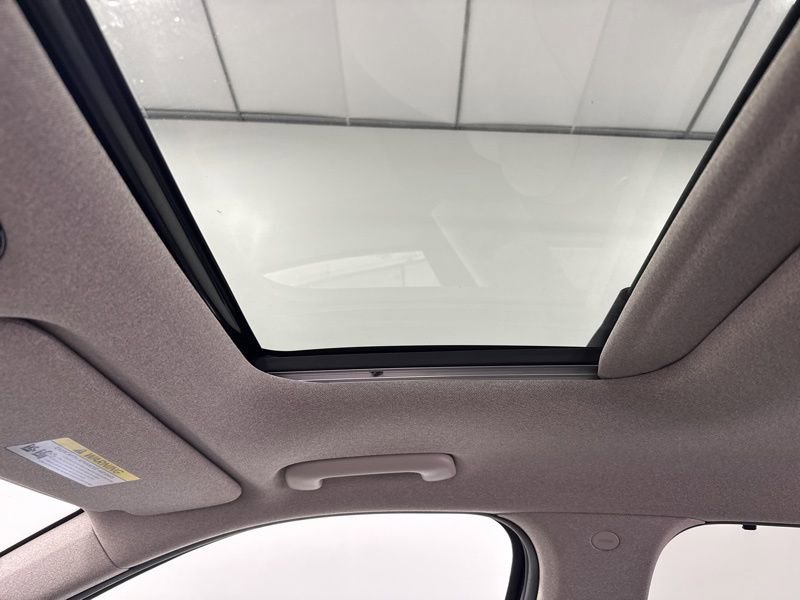 Used 2022 Hyundai Palisade Limited w/ Cargo Package image 39