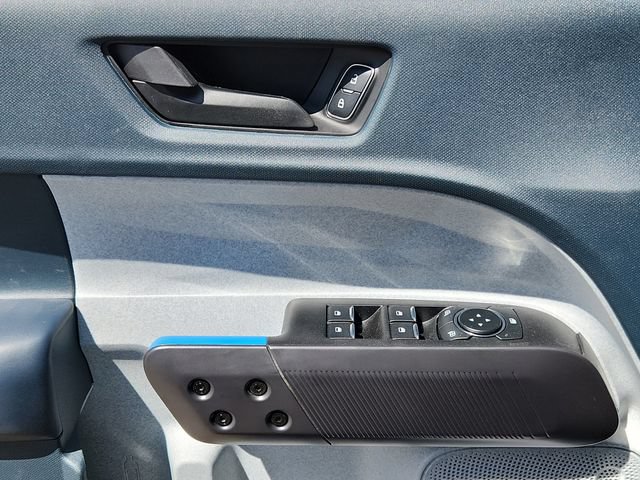 New 2025 Ford Maverick XLT w/ XLT Luxury Package image 6