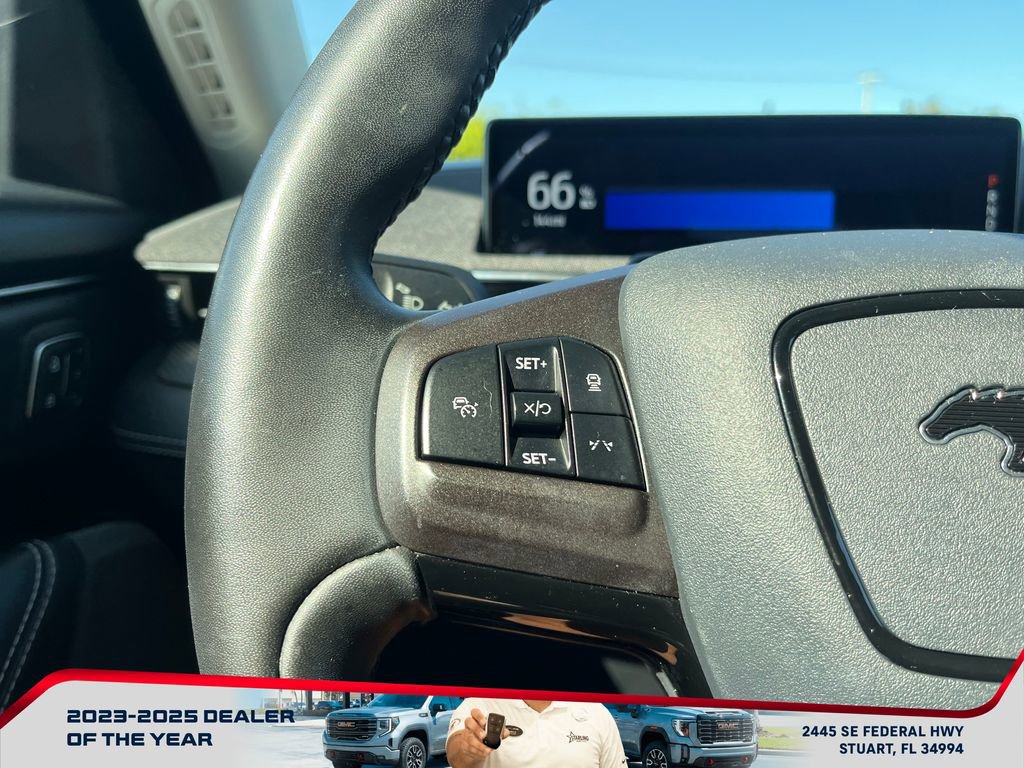 Used 2022 Ford Mustang Mach-E Premium image 26