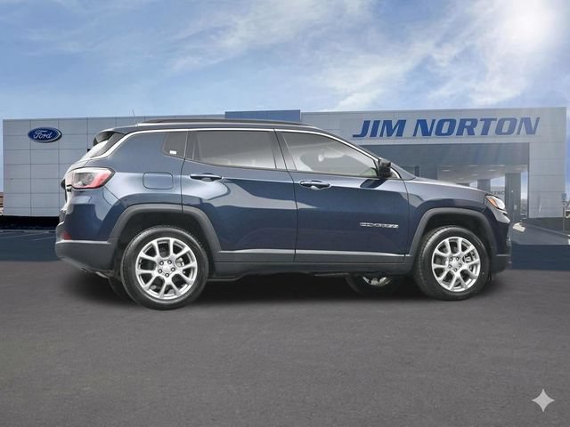 Used 2024 Jeep Compass Latitude AWD/4WD image 47