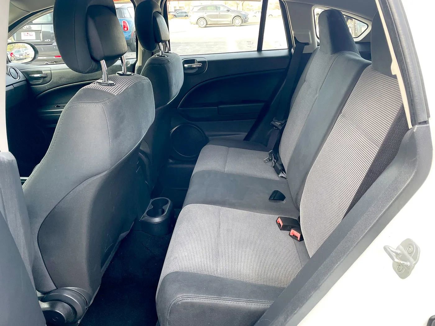 Used 2012 Dodge Caliber SXT image 10