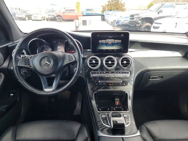 Used 2018 Mercedes-Benz GLC 300 4MATIC image 37