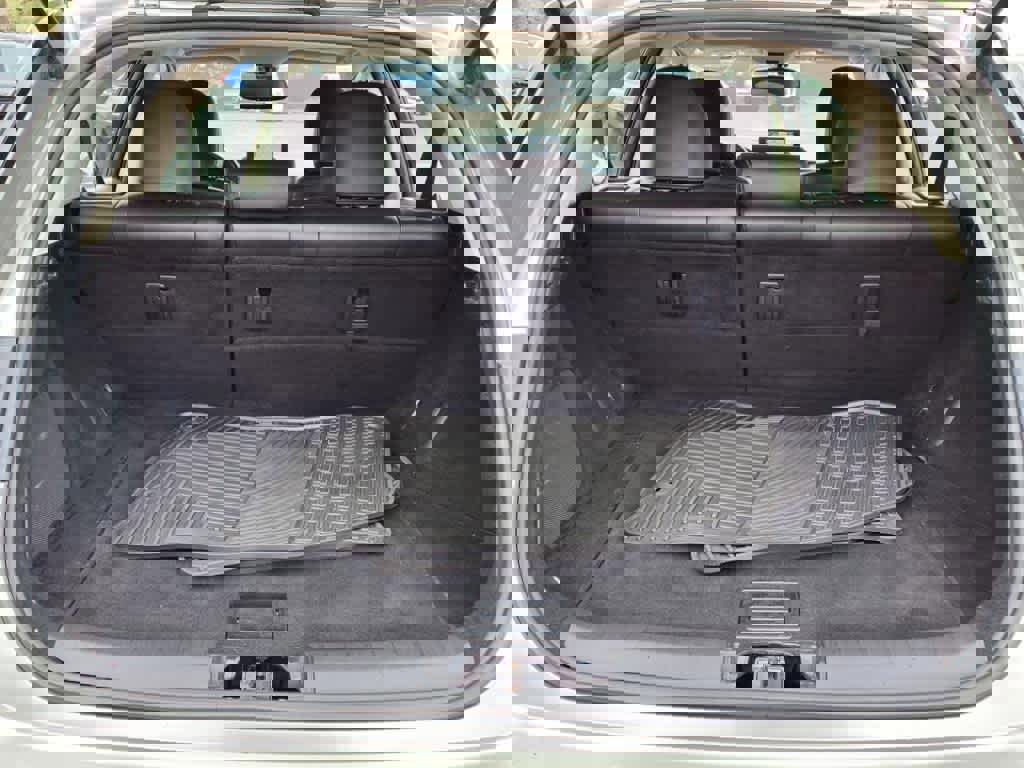 Used 2017 Lexus CT 200h image 7