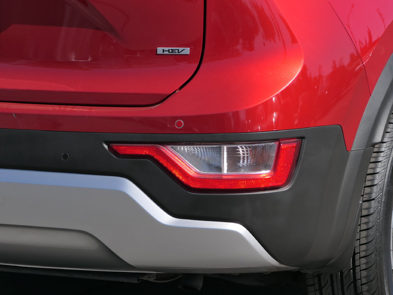 Certified 2024 Kia Niro EX FWD image 3