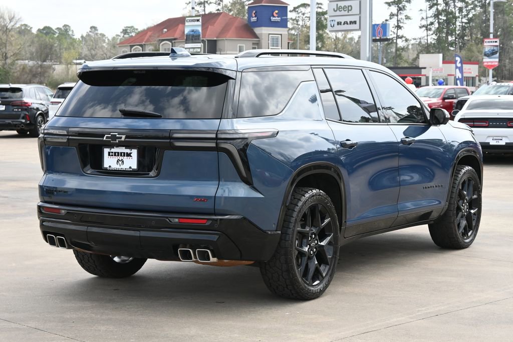 Used 2024 Chevrolet Traverse RS w/ LPO, Floor Liner Package image 4