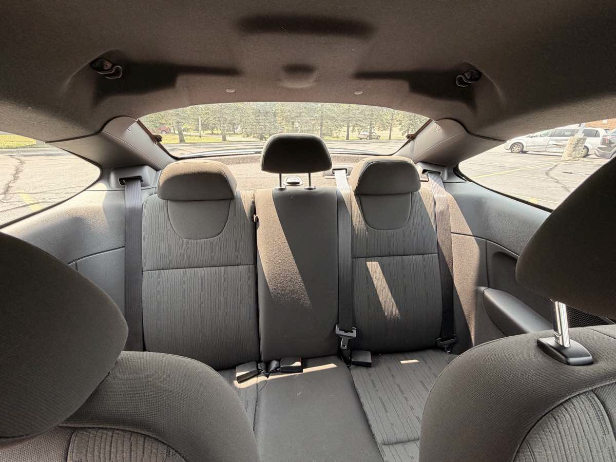 Used 2009 Ford Focus SE FWD image 12