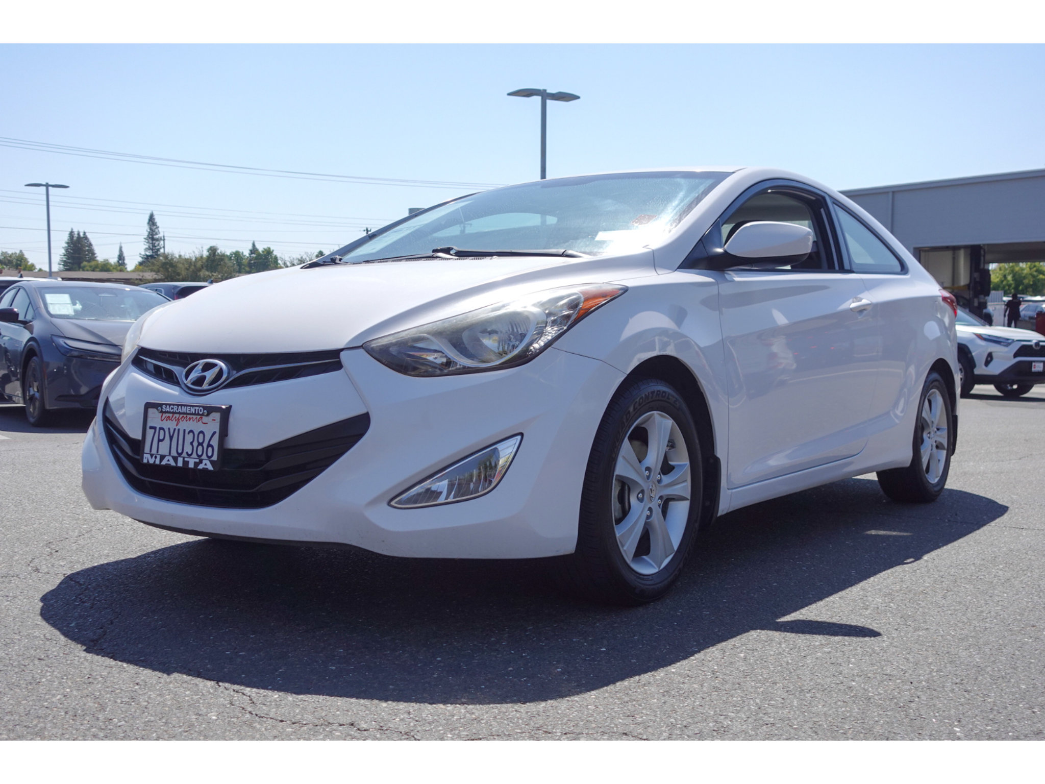 Used 2013 Hyundai Elantra FWD image 7